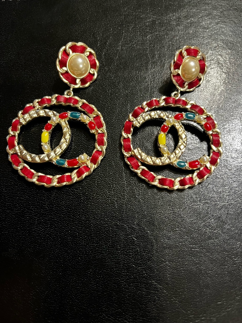 ChaneI Red Braided Leather 2018 Dangle Letter Logo Earrings